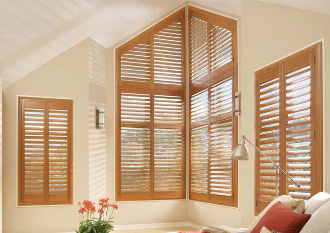 Plantation Shutters: Wood vs. Plastic vs. Insulite